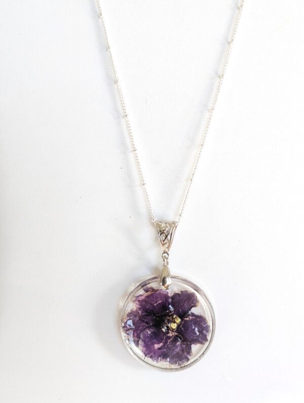 Jeanette African Violet Flower Preserved In A Resin Necklace
