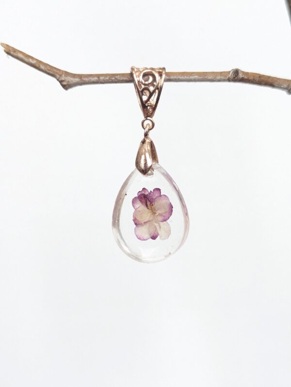 Ness Satin Rose African Violet Preserved In A Resin Pendant - Image 4